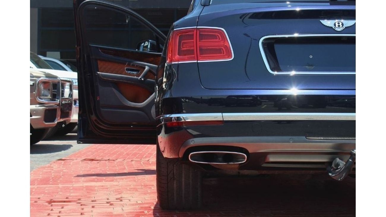 بنتلي بينتايجا Std