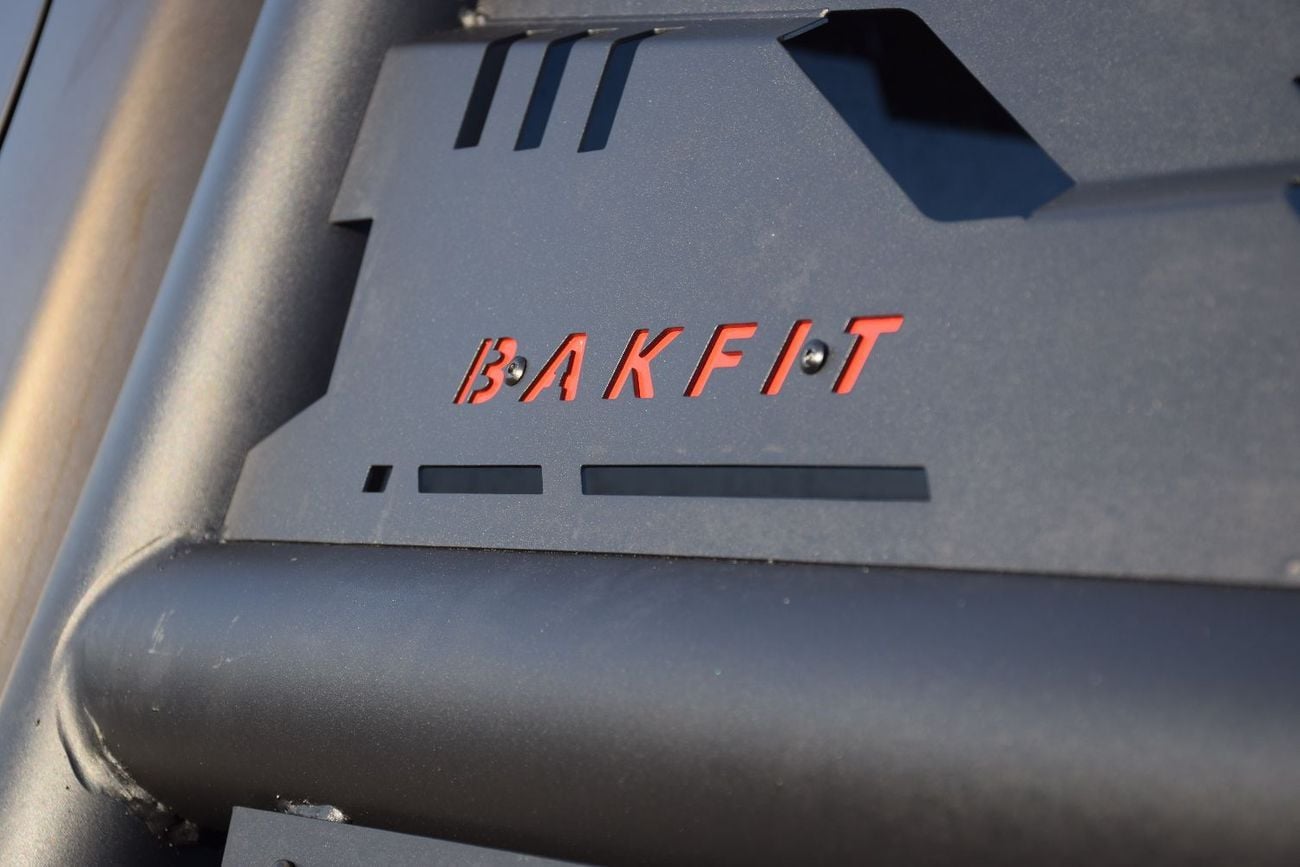 Toyota Hilux 4x4 Diesel 2.8L RHD (Export Only)