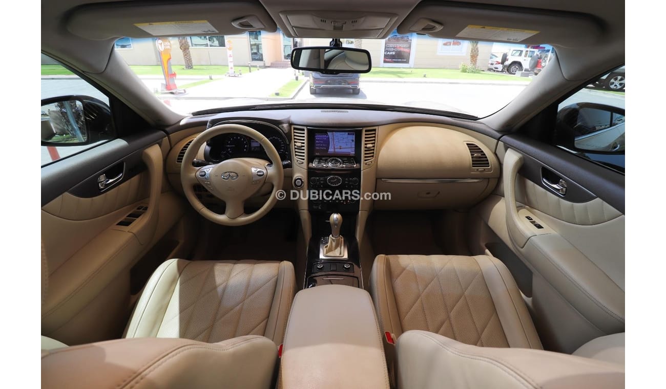 Infiniti QX70 S51