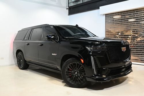 Cadillac Escalade V SERIES 2023 Cadillac Escalade V, 2/2028 Cadillac Warranty and Service Pack, Cadillac Service History, GCC