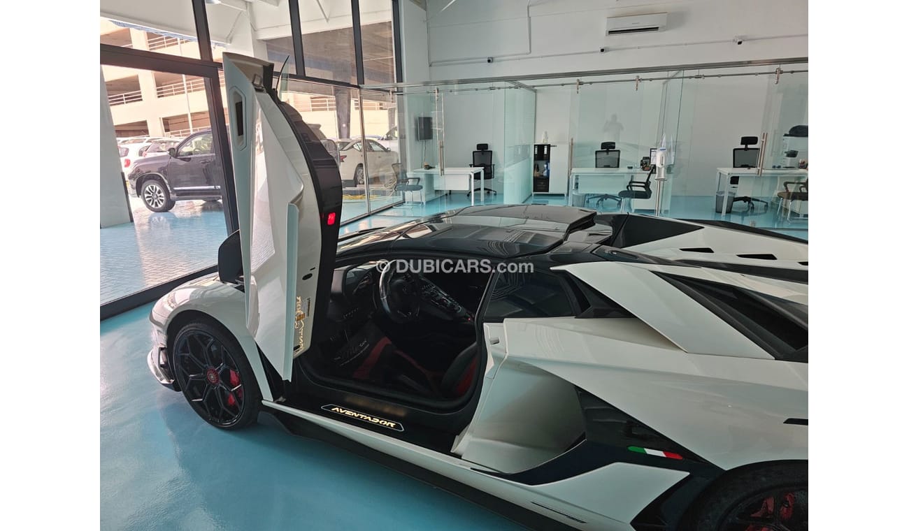 Used Aventador LP7704 SVJ, 2dr Coupe, 6.5L 12cyl Petrol
