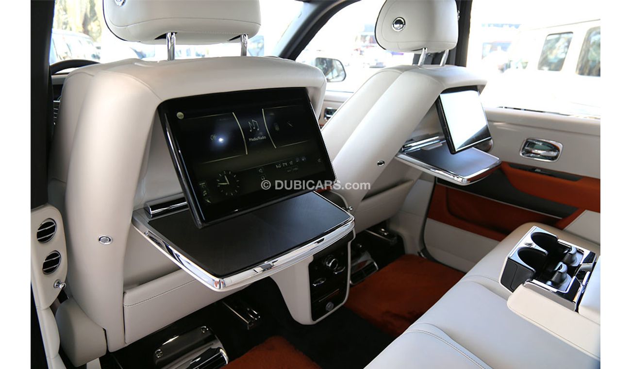Rolls-Royce Cullinan (2019 | with Dubai Agency Warranty)