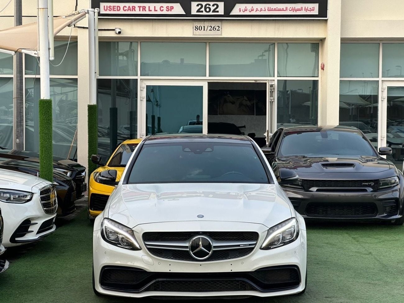 Mercedes Benz C63 AMG Std 4.0L (5 Seater)
