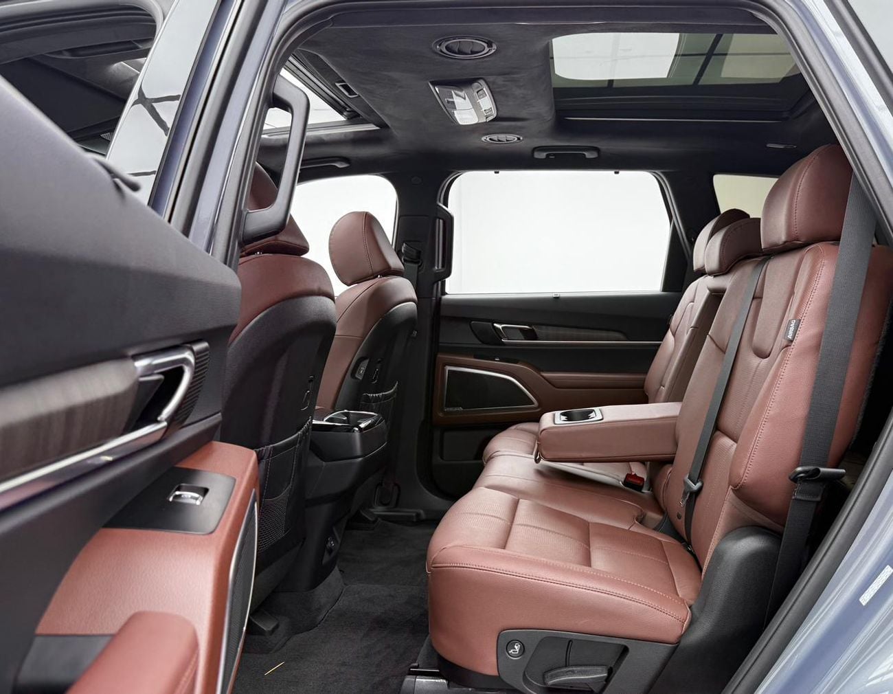 كيا تيلورايد 2025 Kia Telluride GT Line, 2030 Kia Warranty, 2028 Kia Service Pack, Low Km, 7 Seater, GCC