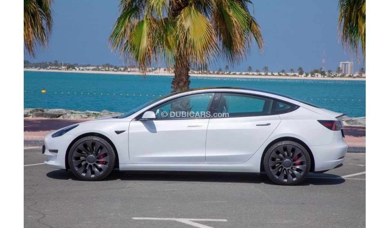 New Tesla Model 3 Performance Dual Motor Auto Pilot GCC 2022 ZERO KM