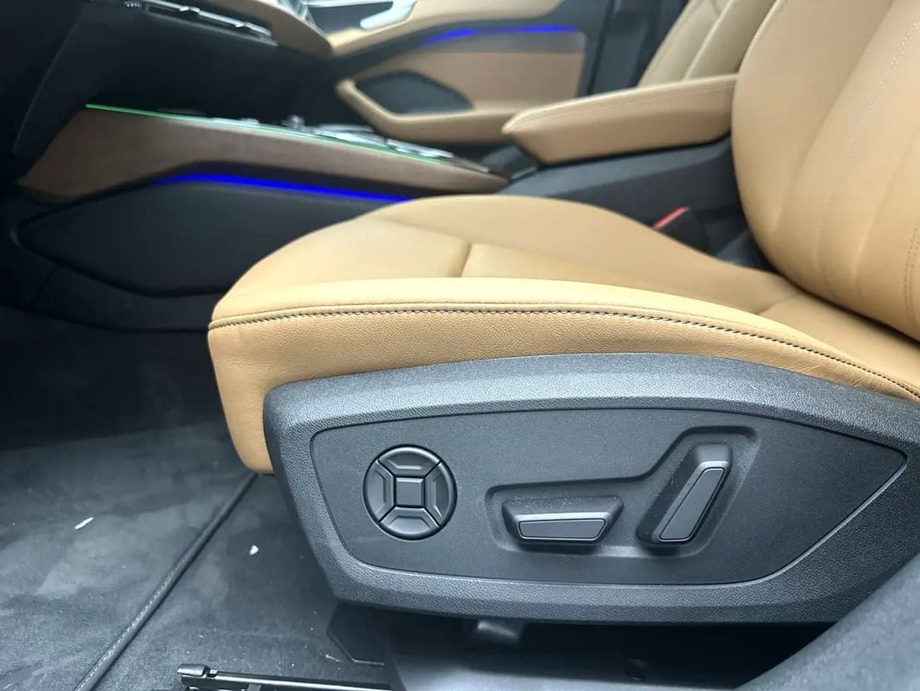 Audi A6 Sedan TFSI 204hp Progress (Ref# 13865) EXCLUSIVE RAMADAN OFFER