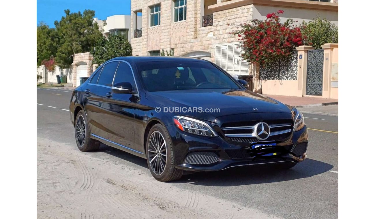 مرسيدس بنز C 300 STD 2.0 L Two key