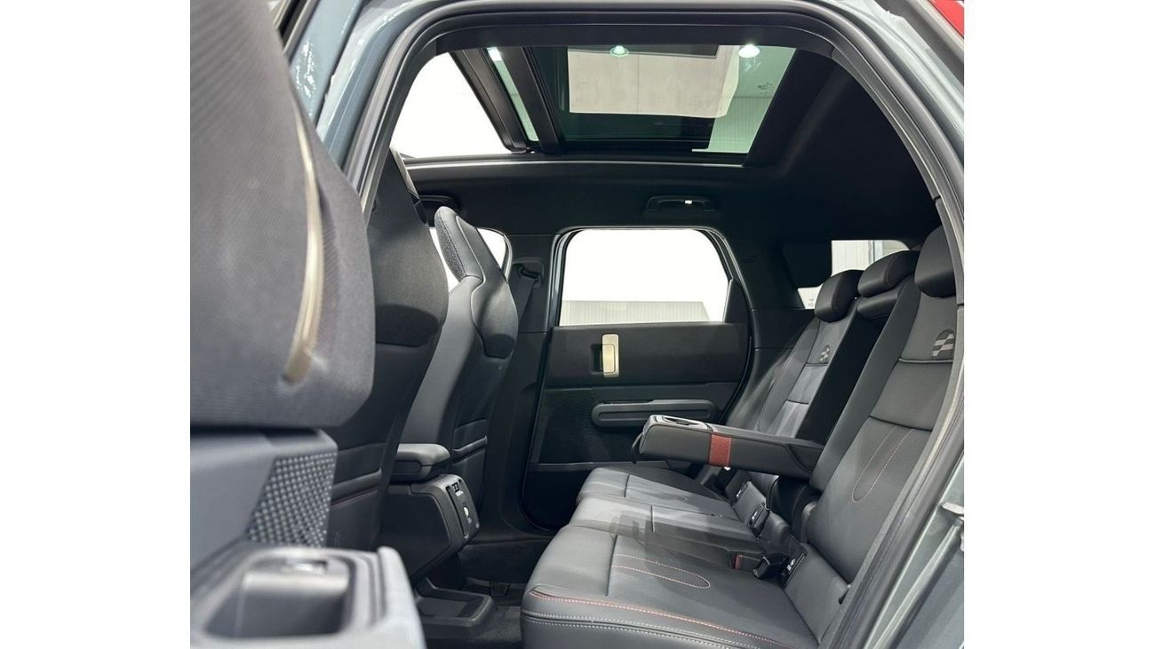 Mini Cooper Countryman 2024 Mini Cooper Countryman S JCW All4, March 2027 Mini Warranty, 3 Years Mini Service Pack, GCC