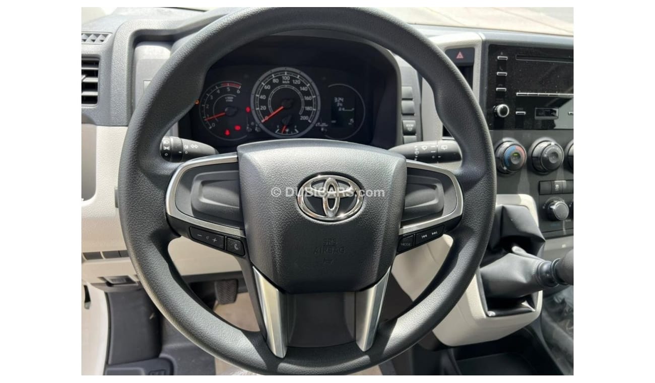 Toyota Hiace 3.5L PETROL DX 13 SEATER MANUAL TRANSMISSION