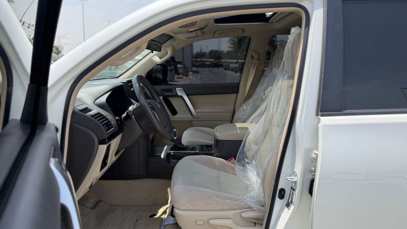 تويوتا برادو GXR 2.7L (164 HP) 4WD (7 Seater)