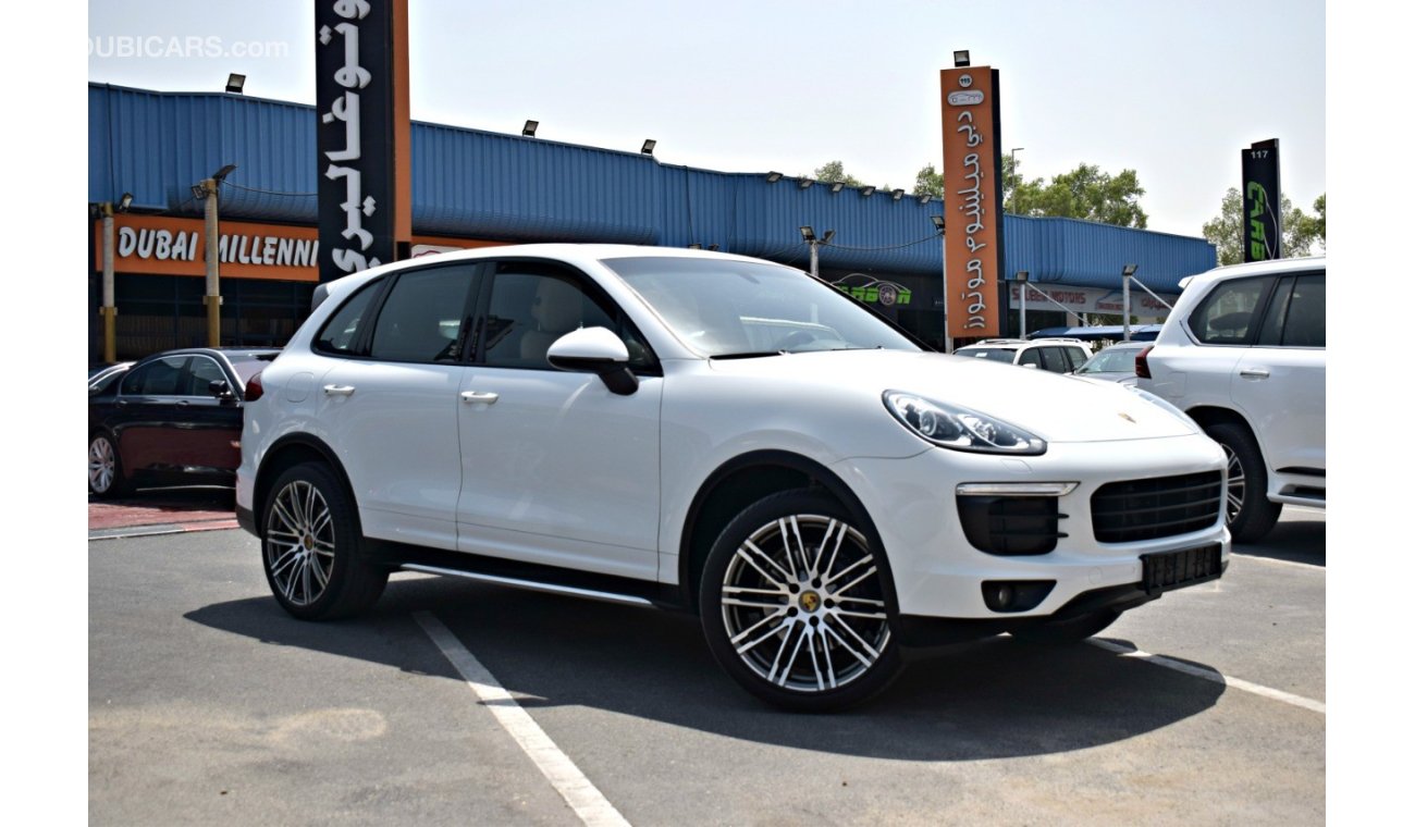 Porsche Cayenne Original Paint under warranty 2016 GCC