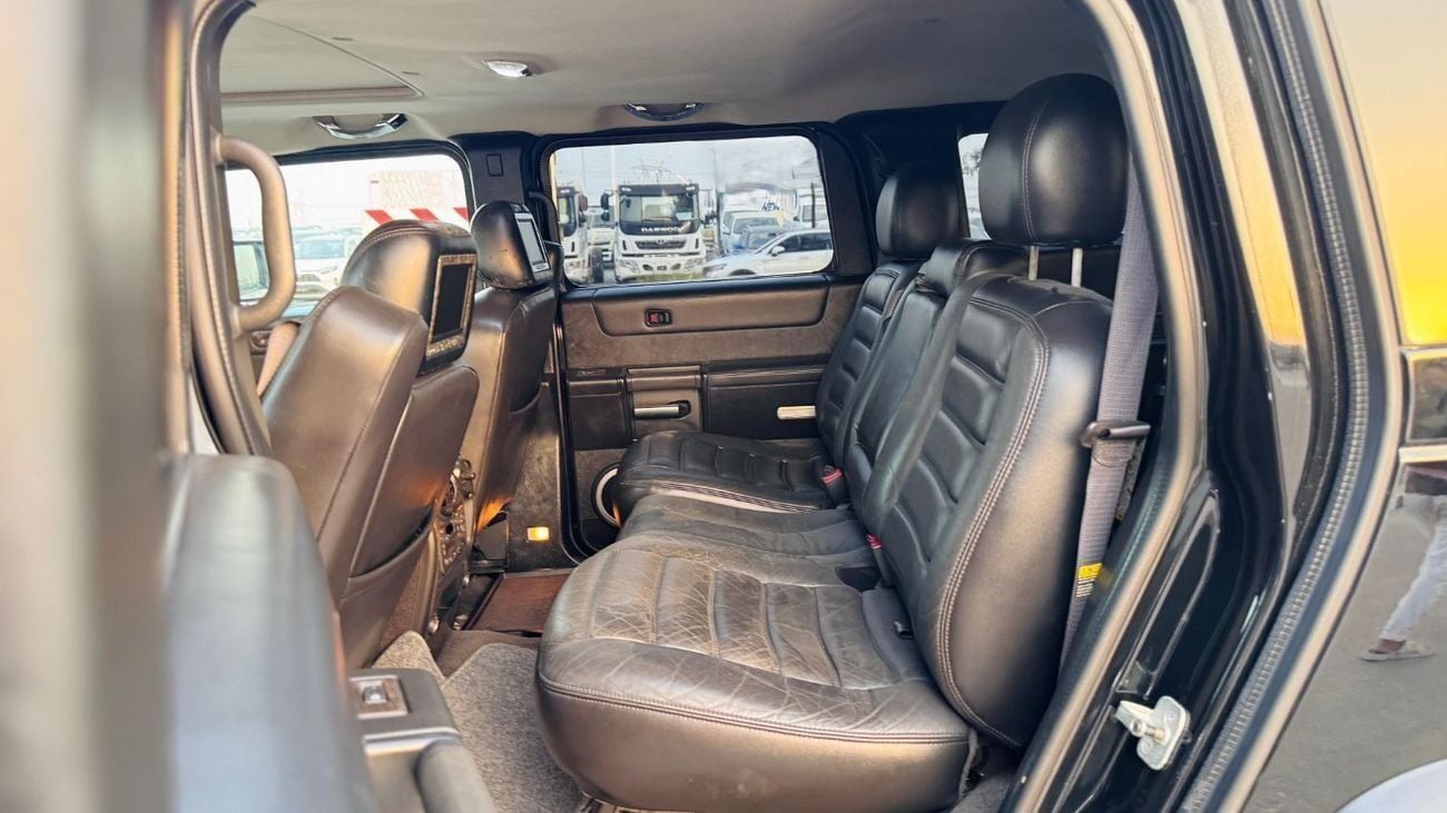 Hummer H2 6.0L PETROL ENGINE | AUTOMATIC TRANSMISSION | 4WD | LEFT-HAND-DRIVE | 2006