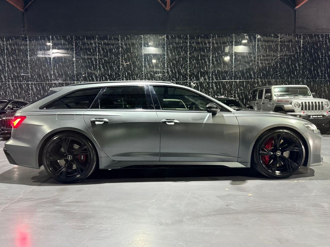 أودي RS6 quattro 4.0L 2021 Audi RS6 Quattro Sportback, Warranty, Carbon Fiber Package, Full Options, 591HP