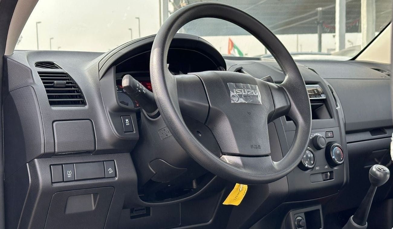 إيسوزو D ماكس 2.5L Turbo 4 Cylinder Diesel 0Kms 2024 GCC