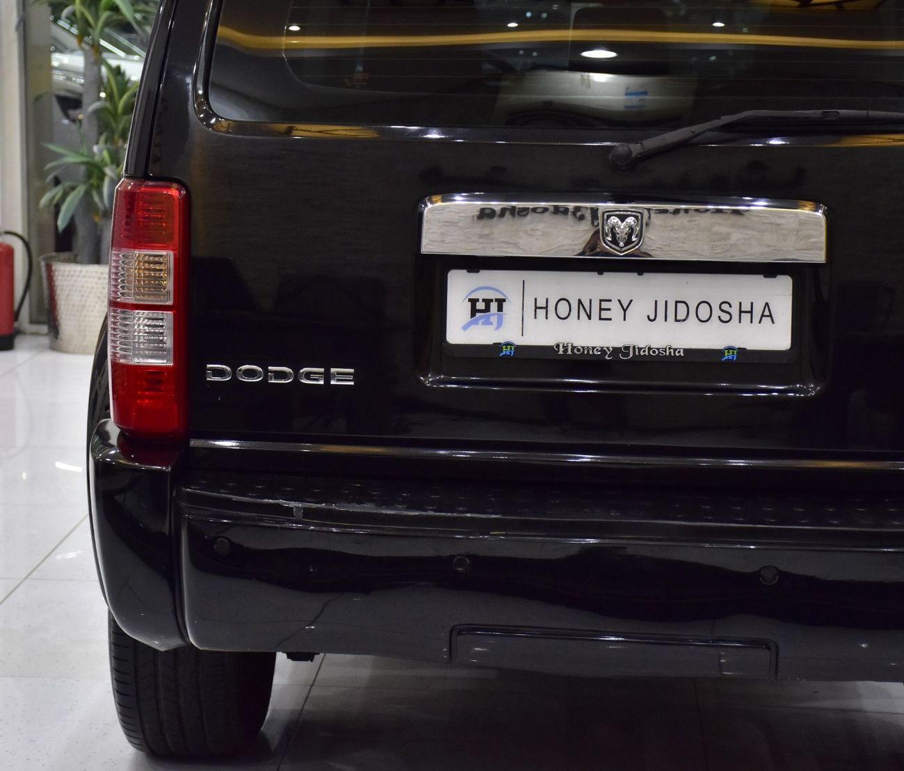 دودج نايترو EXCELLENT DEAL for our Dodge Nitro SXT 4x4 ( 2009 Model ) in Black Color GCC Specs