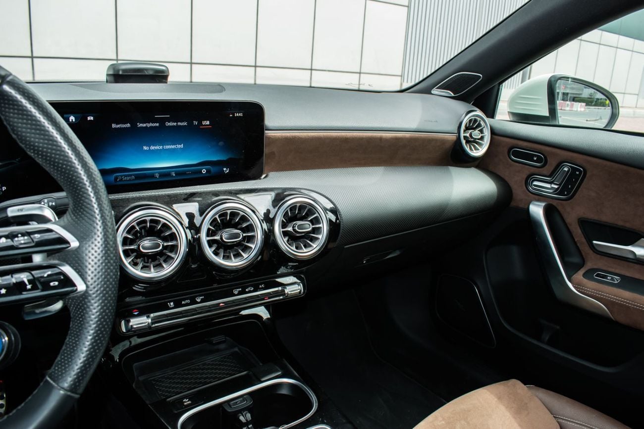 Mercedes Benz A45 AMG- S JXL 4MATIC+