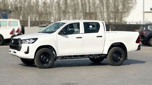 تويوتا هيلوكس Toyota Hilux 2.7L P DC 4WD STANDARD 5MT 2025 • Petrol • Manual