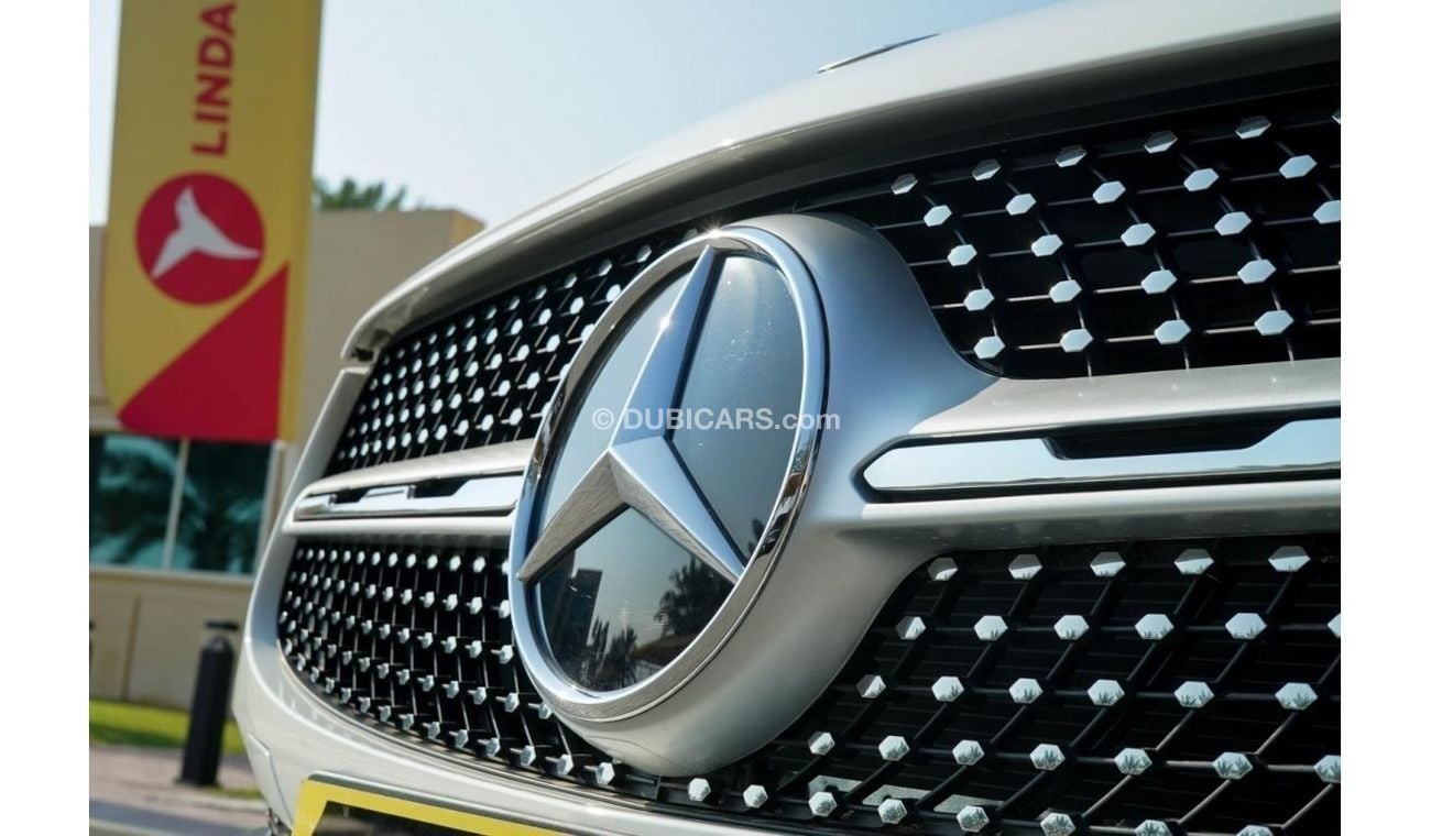 Mercedes-Benz GLC 200 Mercedes-Benz GLC200 2023 (BRAND NEW) GCC under Agency Warranty with Flexible Down-Payment.