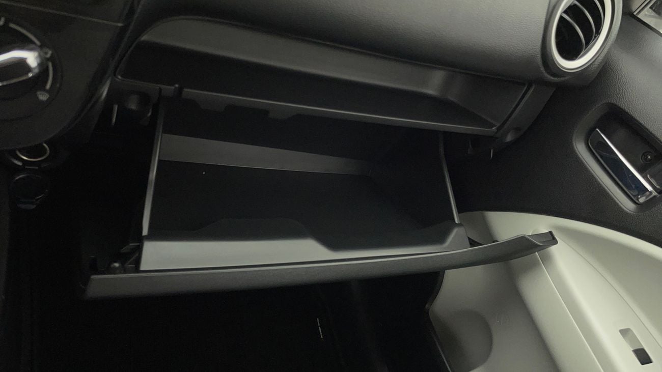 ميتسوبيشي اتراج GLX HIGHLINE 1.2 | بدون دفعة مقدمة | اختبار القيادة في المنزل