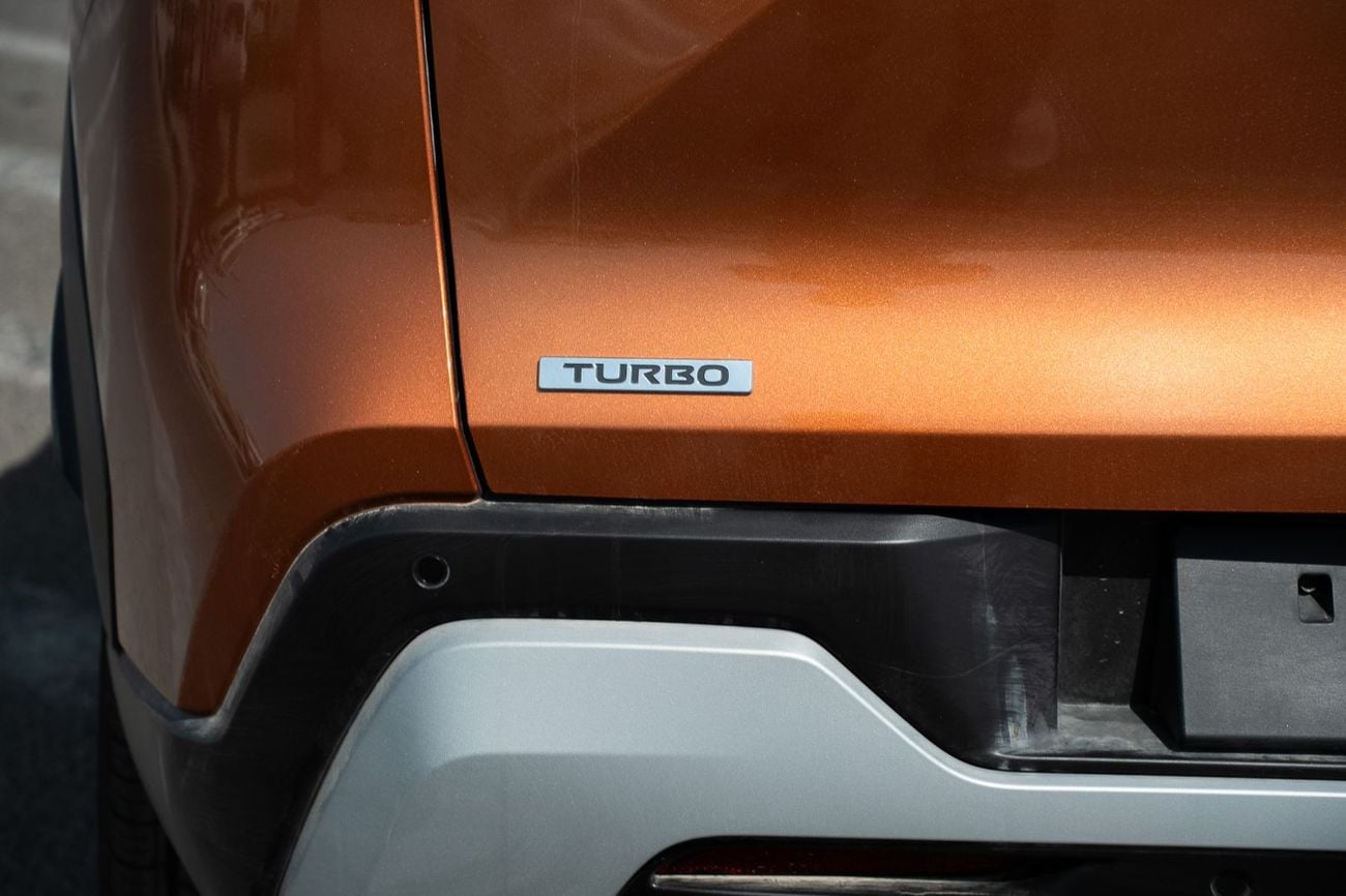 نيسان ماغنيت SL