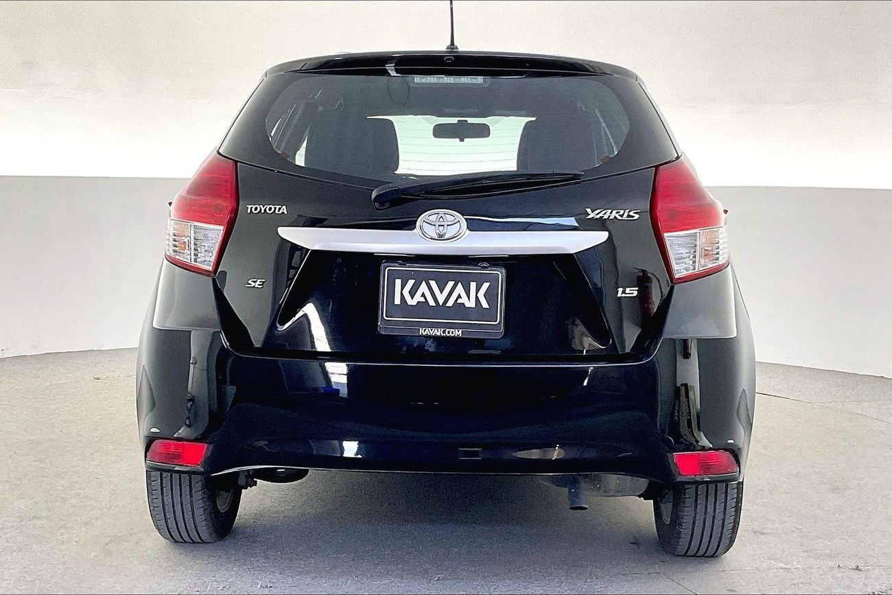 ميتسوبيشي آوتلاندر Highline + Synthetic leather | شامل الضمان | 0 ﺪﻔﻋﺓ ﺃﻮﻟﻯ