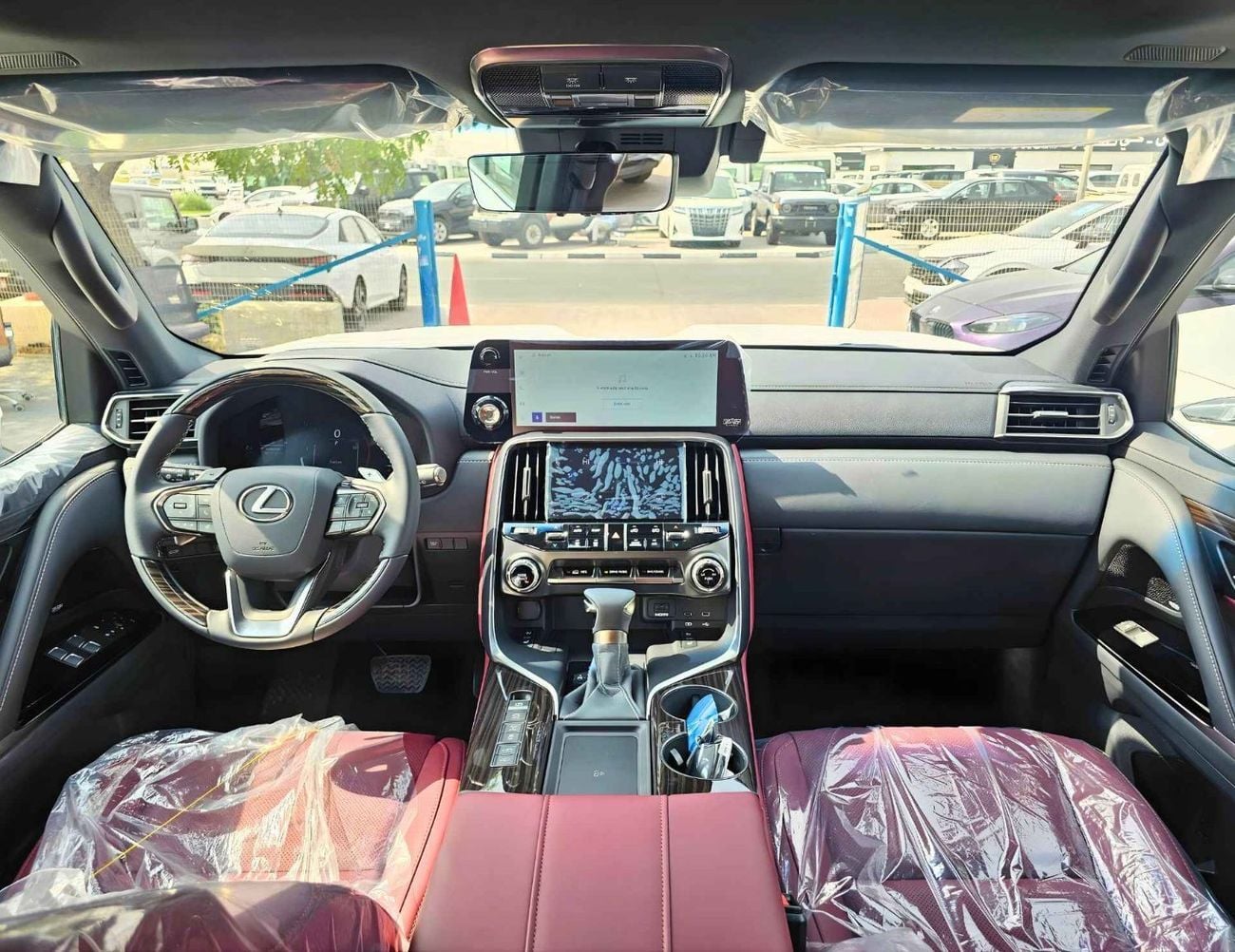 لكزس LX 500 MARK LEVINSON | 3.3L V6 DIESEL | RADAR | PWR WITH LEATHER SEATS / HEADS UP DISPLAY / FULL OPTION (CO
