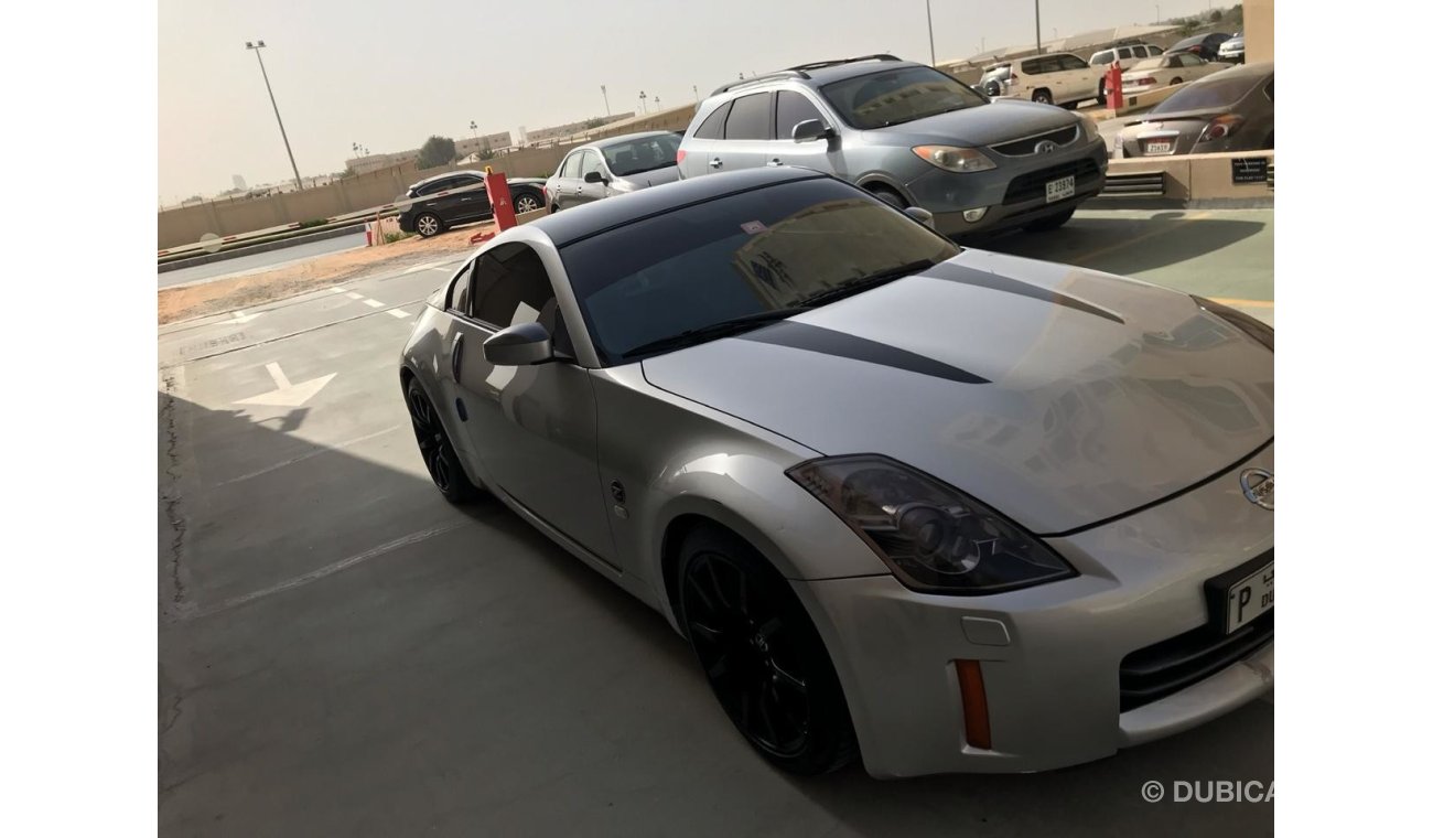 نيسان 350Z