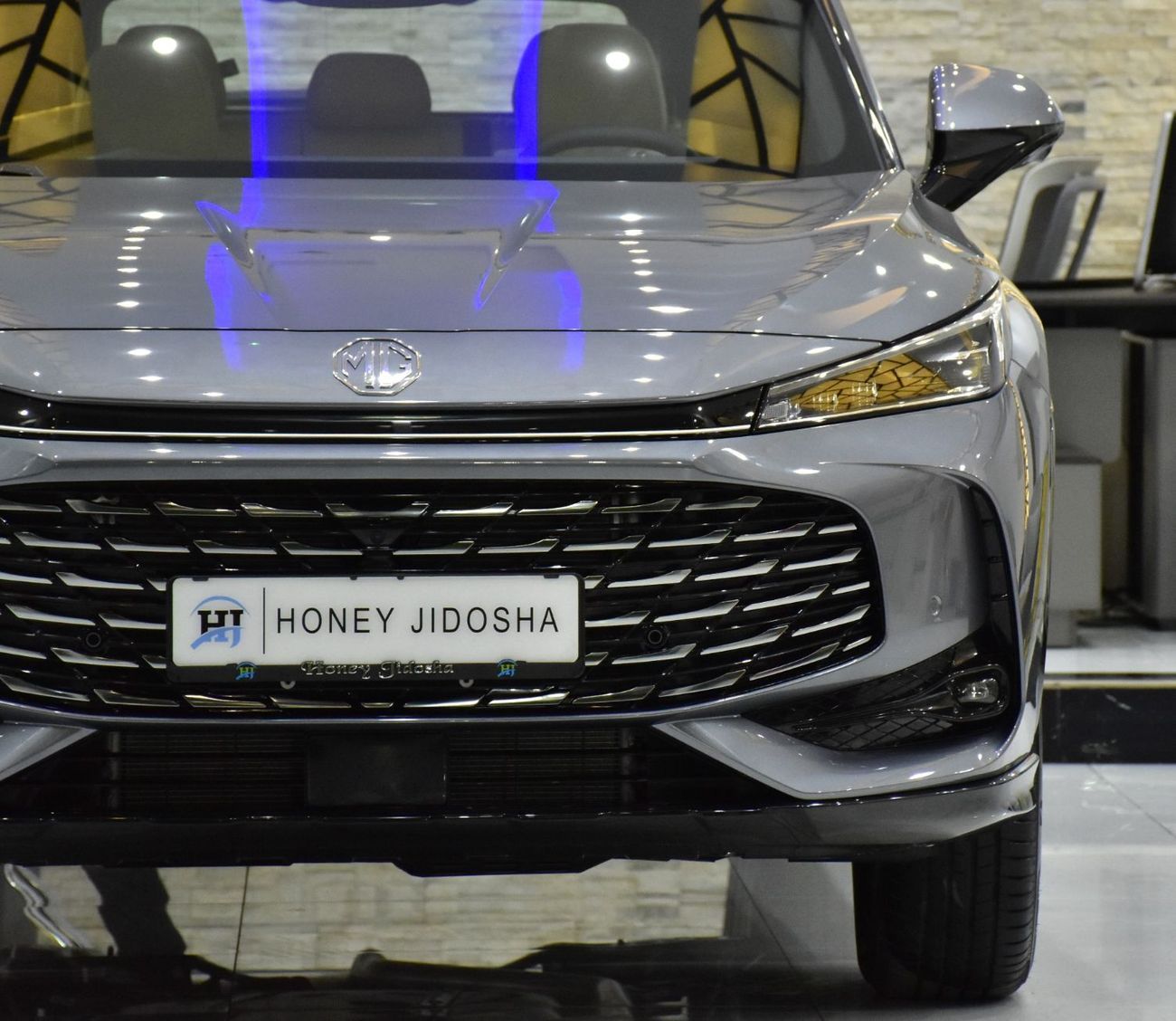 أم جي HS EXCELLENT DEAL for our MG HS ( 2025 Model ) in Grey Color GCC Specs