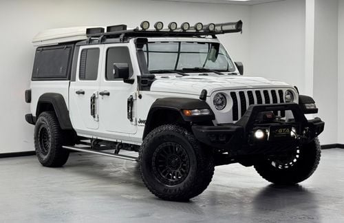 Jeep Gladiator 2021 Jeep Gladiator Sport, 2027 Jeep Warranty, Full Jeep Service History, Carbon Fiber Interior, GCC