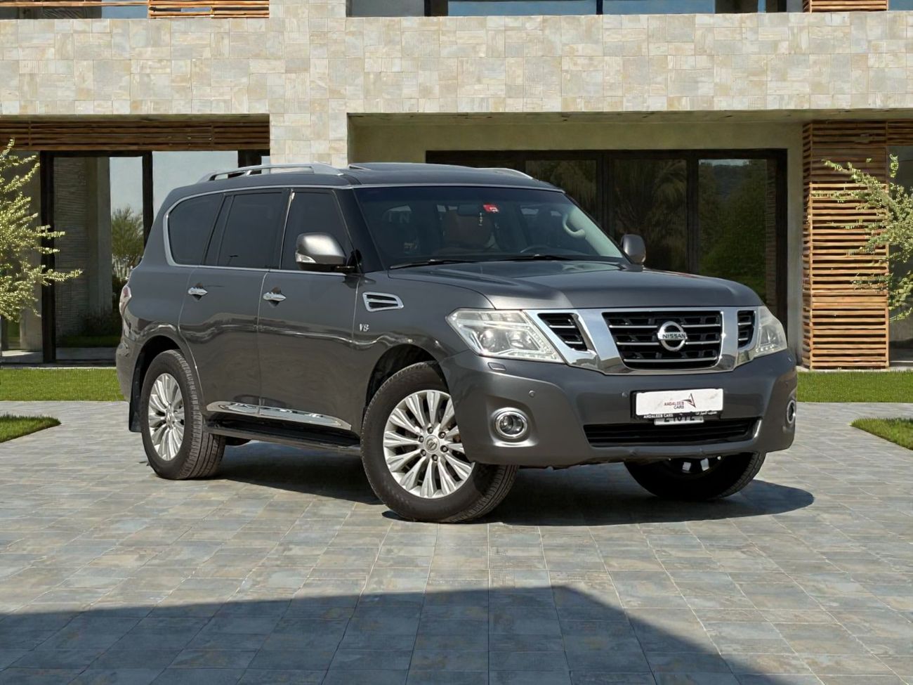 Nissan Patrol LE Titanium 5.6L V8 | 2017 | GCC SPECS | AED 2,700 / MONTH