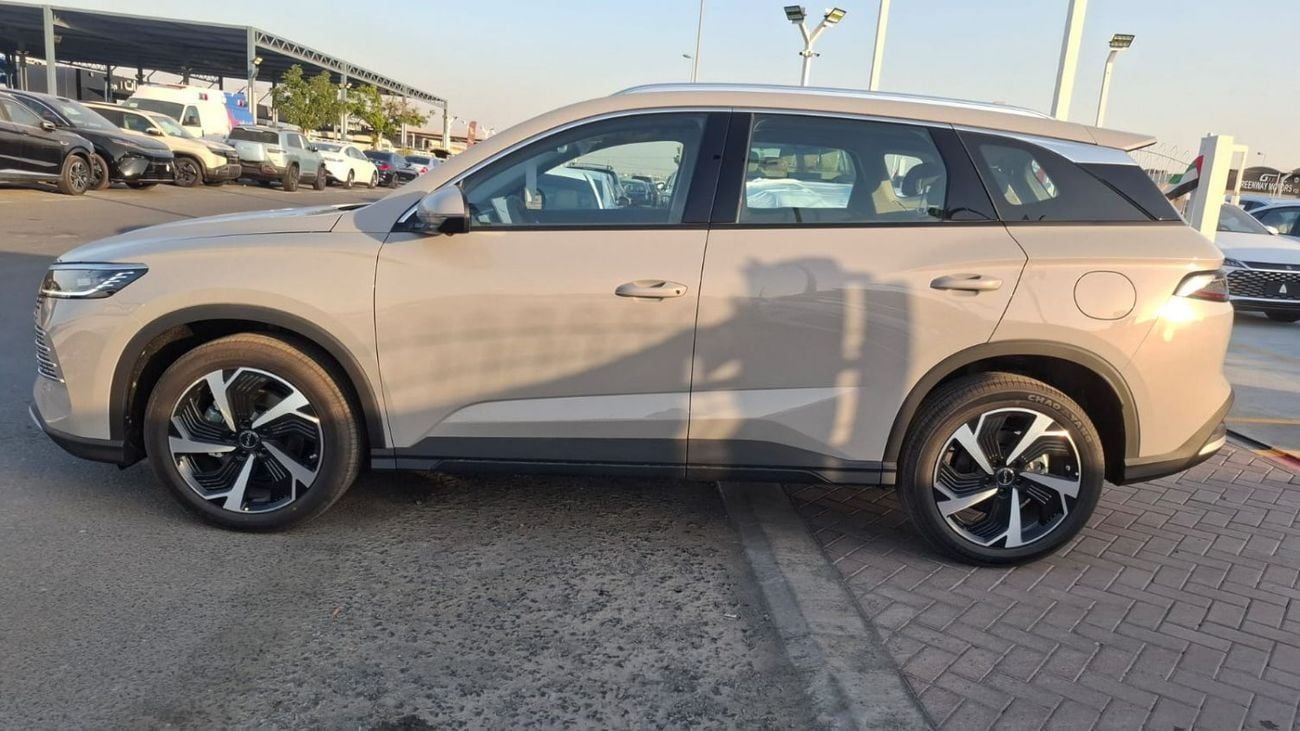 بي واي دي سيليون 05 2025 BYD SEALION 05 DM-i BIG SCREEN 120 KM (EXPORT ONLY)