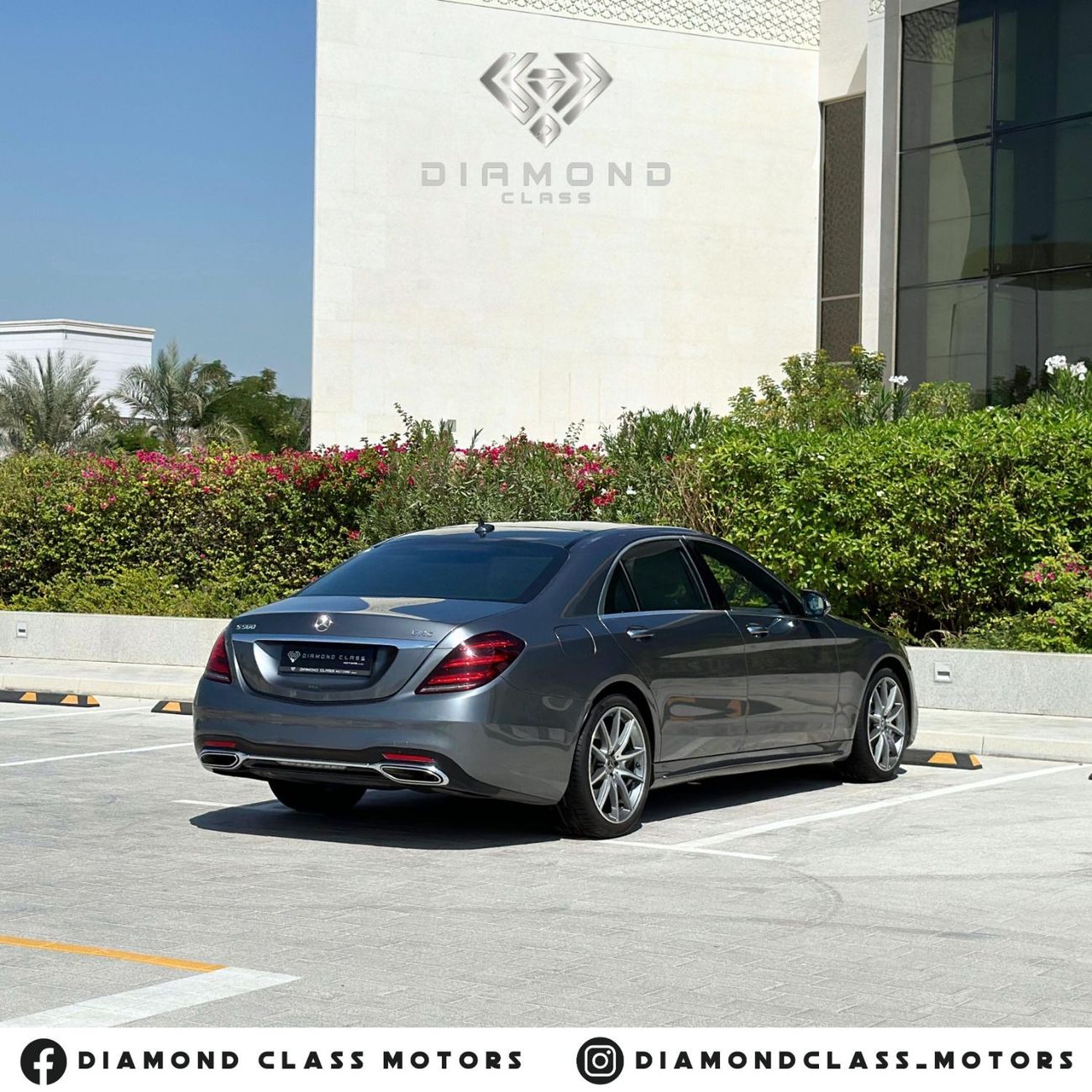 Mercedes-Benz S 560 Exclusive Edition 4.0L Mercedes S560 AMG Full Option Panoramic  GCC  Under Warranty