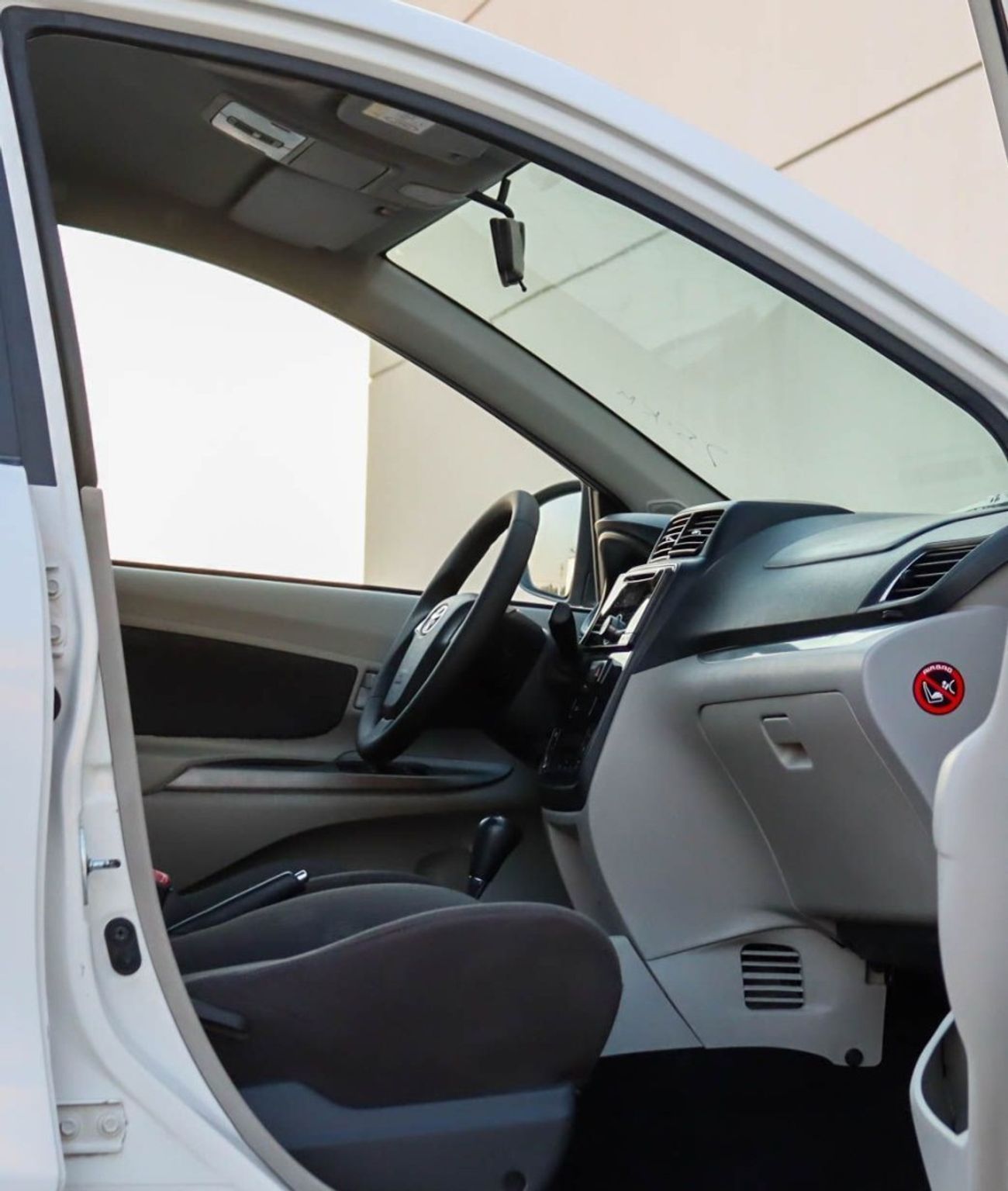 تويوتا أفانزا GLS 1.5L Toyota Avanza 1.5L 2020 GCC , RWD, Original Paint , accident-free, in excellent condition,