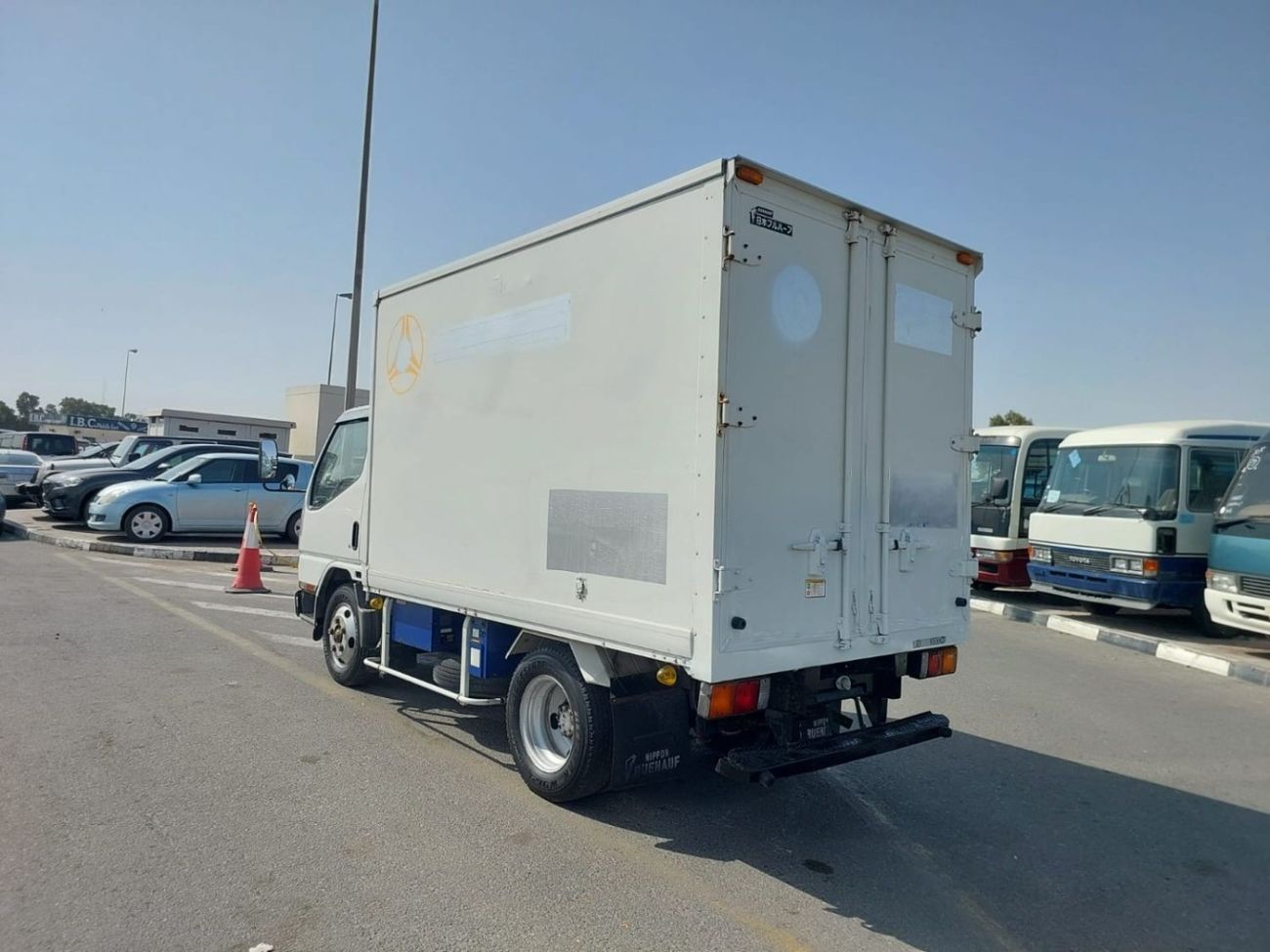 Mitsubishi Fuso Canter MITSUBISHI CANTER FREEZER TRUCK RHD 1997 MODEL 4.5 L DIESEL MANUAL(PM30771)