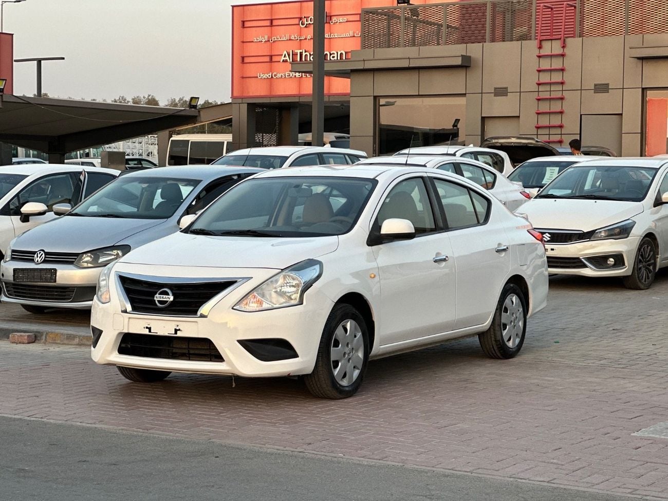 Nissan Sunny SV