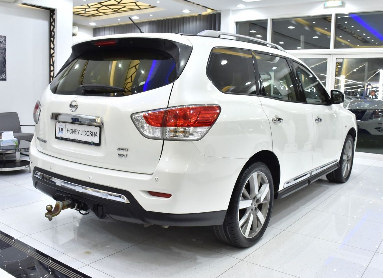 نيسان باثفايندر EXCELLENT DEAL for our Nissan Pathfinder SV 4WD ( 2015 Model ) in White Color GCC Specs