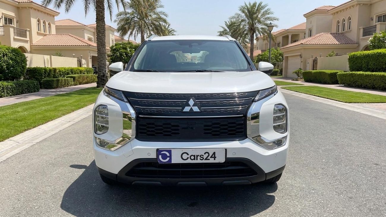 ميتسوبيشي آوتلاندر GLX MIDLINE كارس24 هي سوق ضخم للسيارات المستعملة موثوق ومضمون ٪كارس24 هي سوق ضخم للسيارات المستعملة موثوق ومضمون