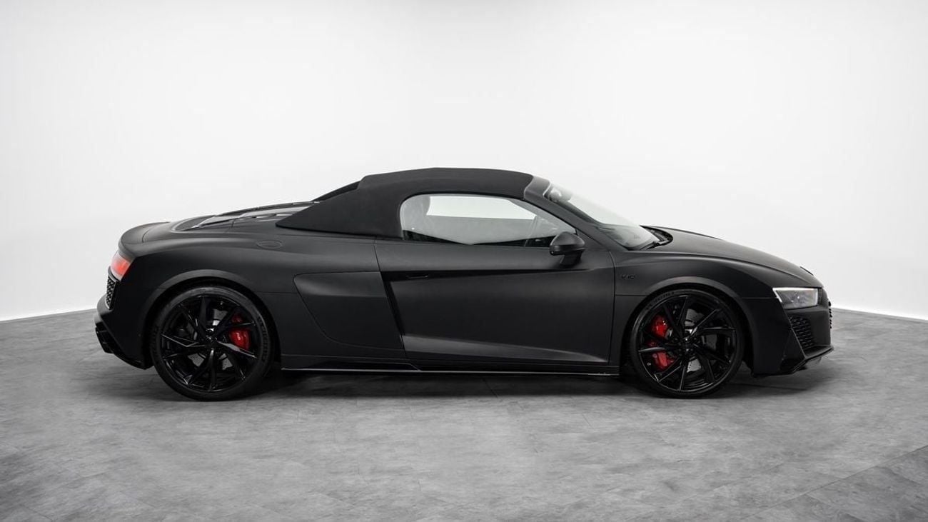 Audi R8 Spyder RWD - 2023 - GCC Specs - Under Warranty