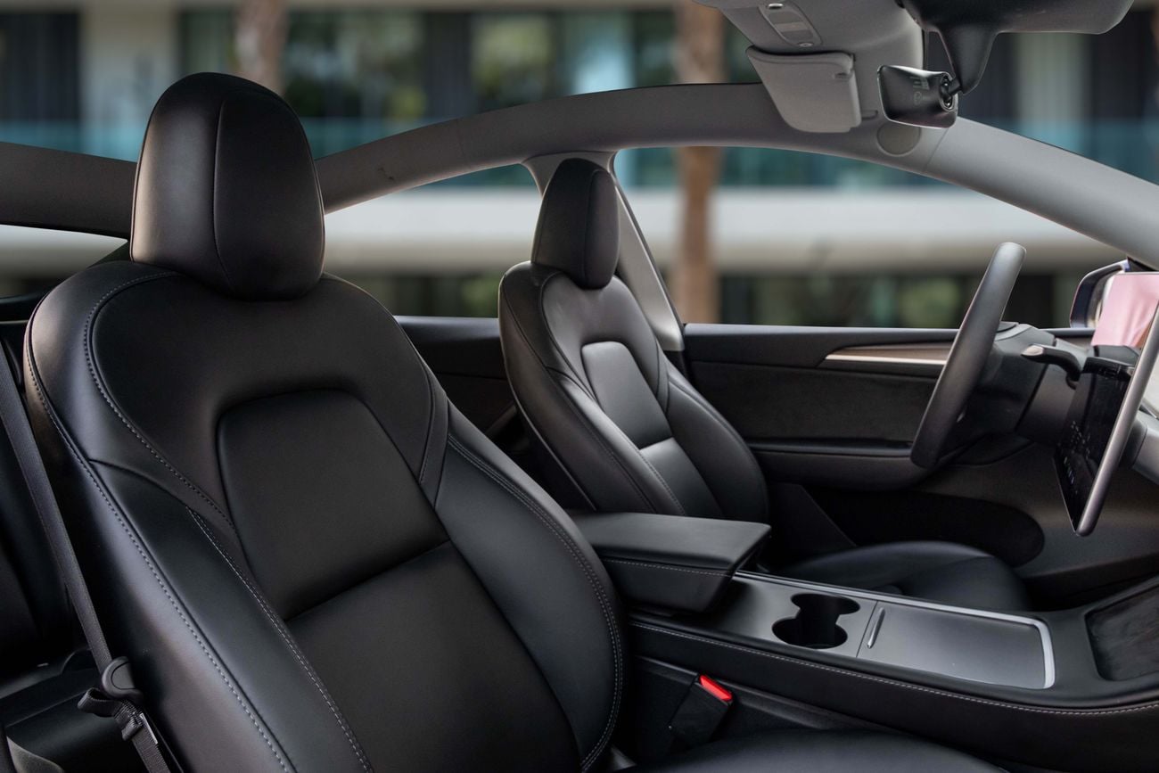 تسلا موديل Y Model Y Long Range | 2,253 P.M | 0% Downpayment | Tesla Warranty | Model Y Long Range!