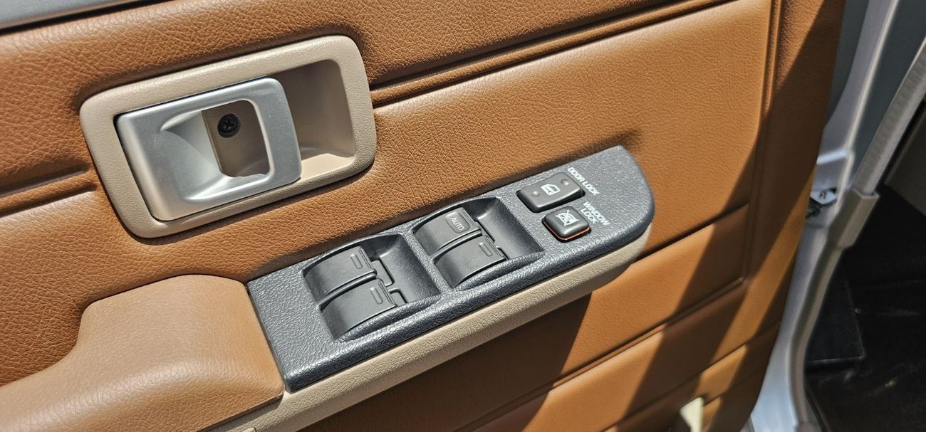 Toyota Land Cruiser 70 2024 toyota land cruiser hardtop 5door 4.0L A/T