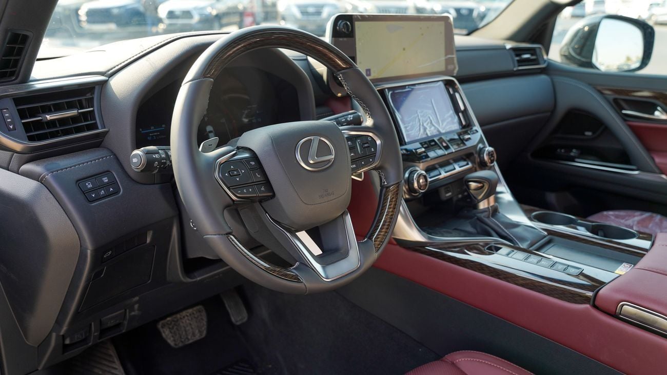 Lexus LX600 SIGNATURE