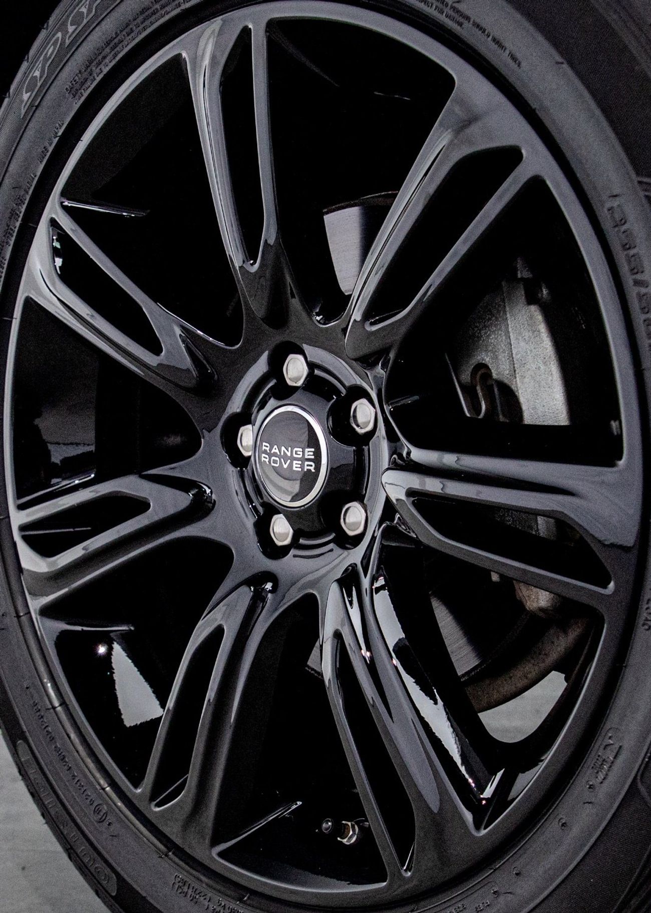 لاند روفر رينج روفر فيلار P250 S 2.0L Petrol