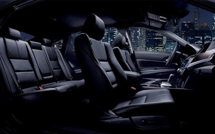 Honda Crosstour interior - Seats