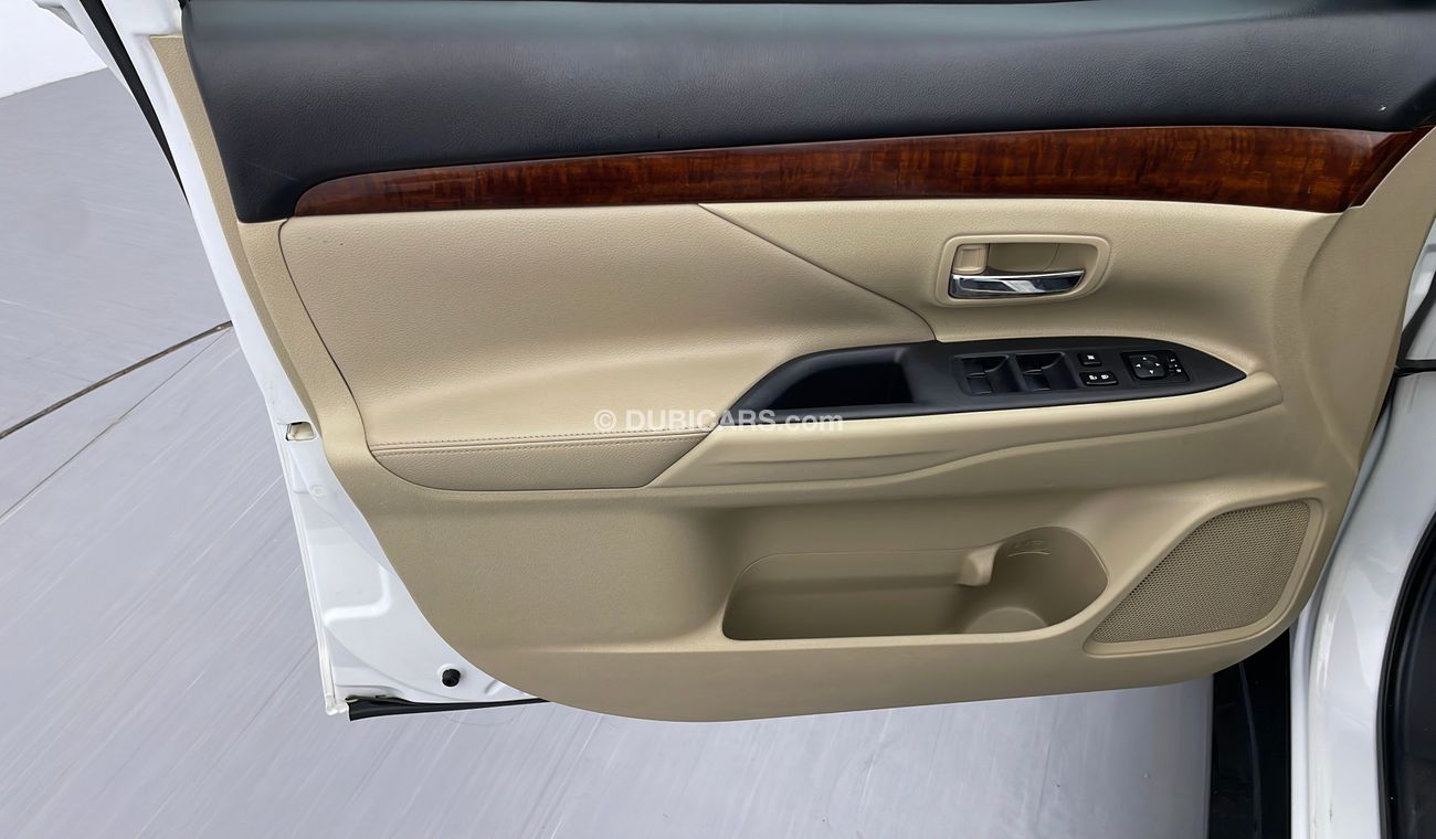 Mitsubishi Outlander GLX HIGHLINE 3 | Under Warranty | Inspected on 150+ parameters