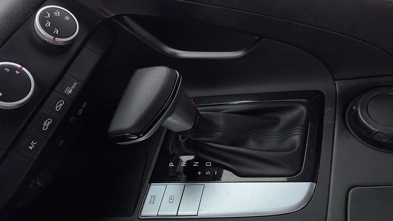 Hyundai Elantra SMART 1.6 | Zero Down Payment | Free Home Test Drive