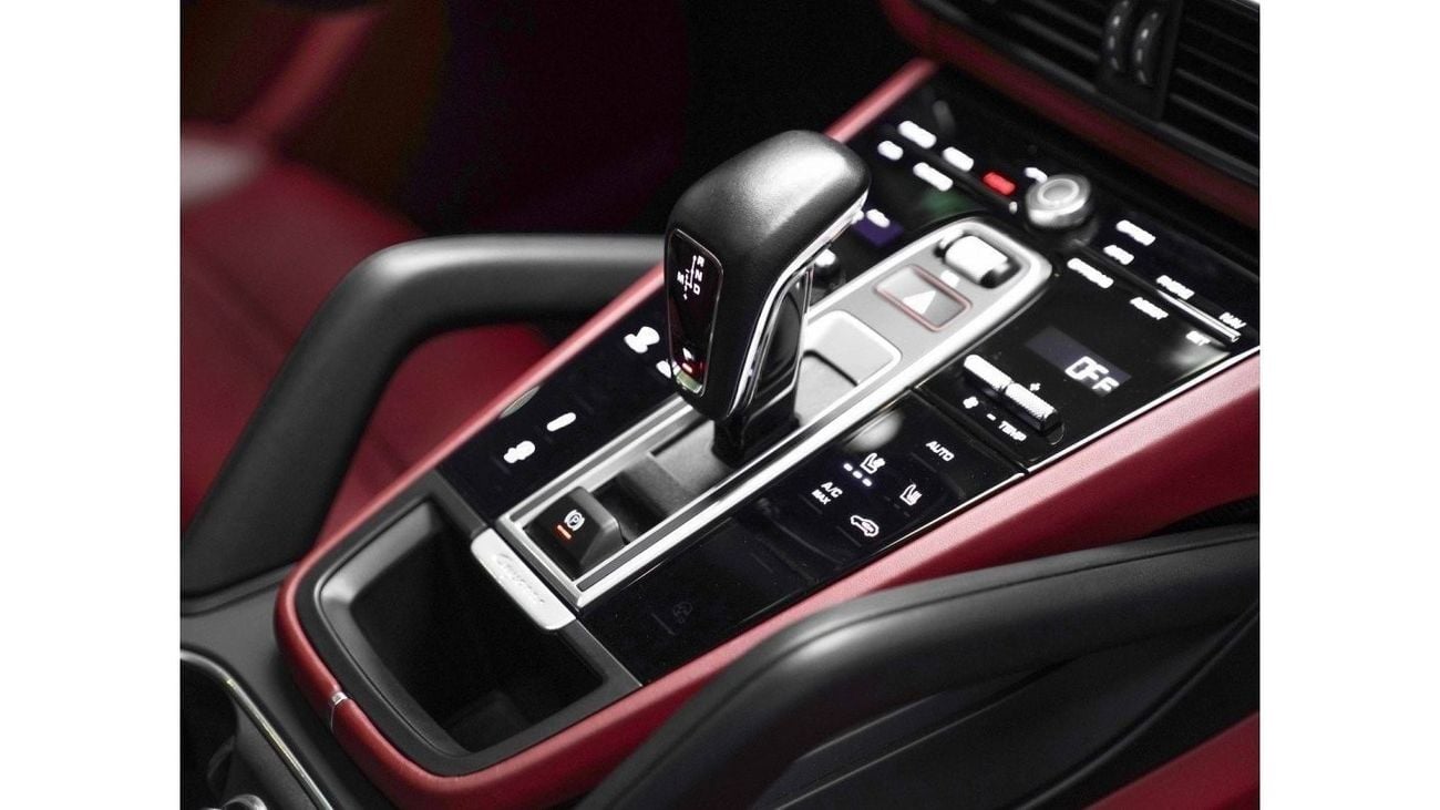 بورش كايان 2023 UNDER WARRANTY GTS - ONLY 3,000 KM - YOU CANNOT FIND AN HIGHER SPEC