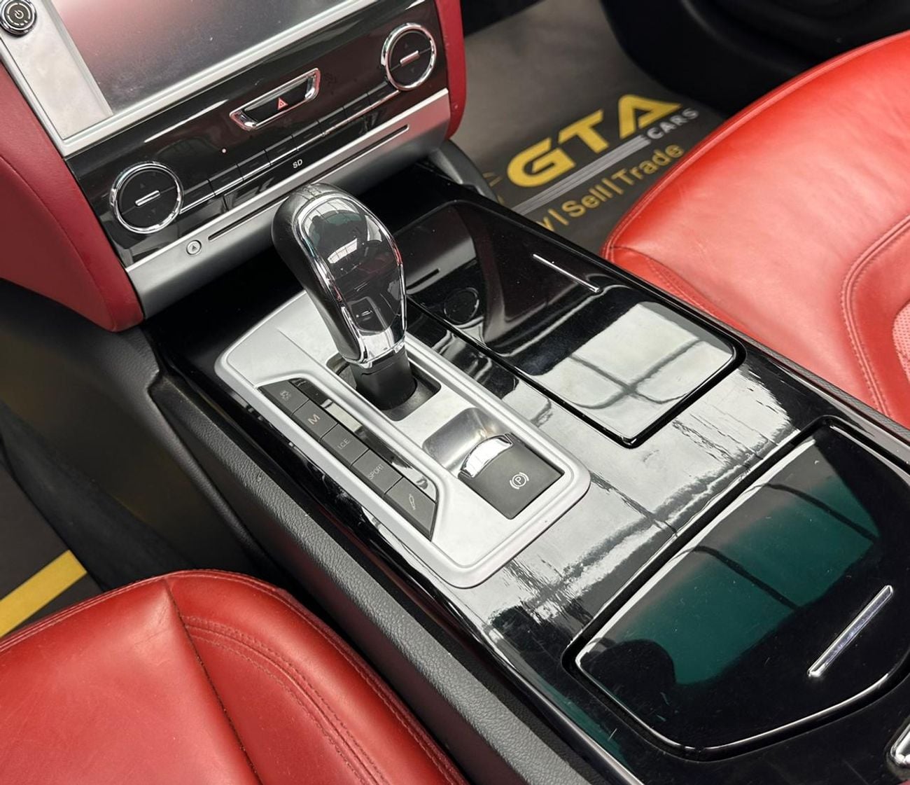 Maserati Quattroporte GTS 3.8L 2016 Maserati Quattroporte GTS, July/2026 Warranty, Full Service History, Excellent Conditi