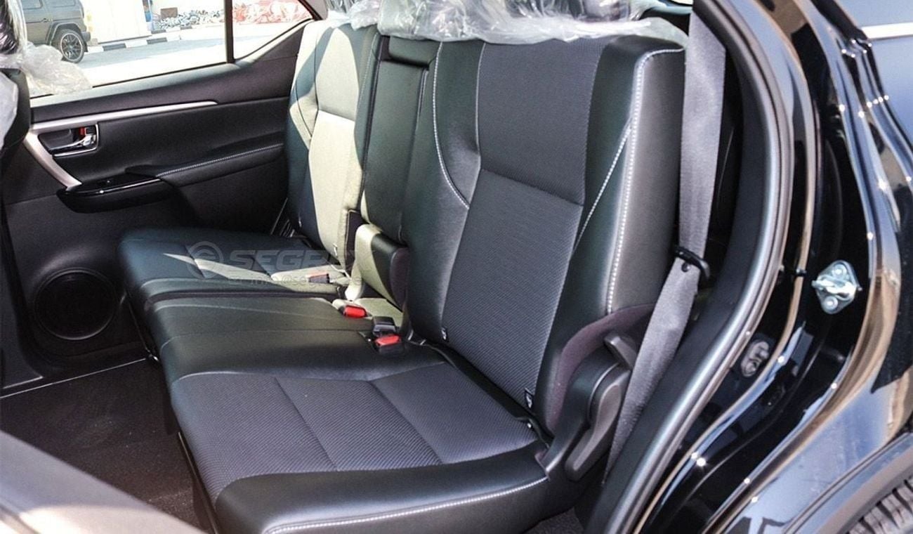 Toyota Fortuner 2025 Model Toyota Fortuner, 4.0L Petrol 4WD 6A/T