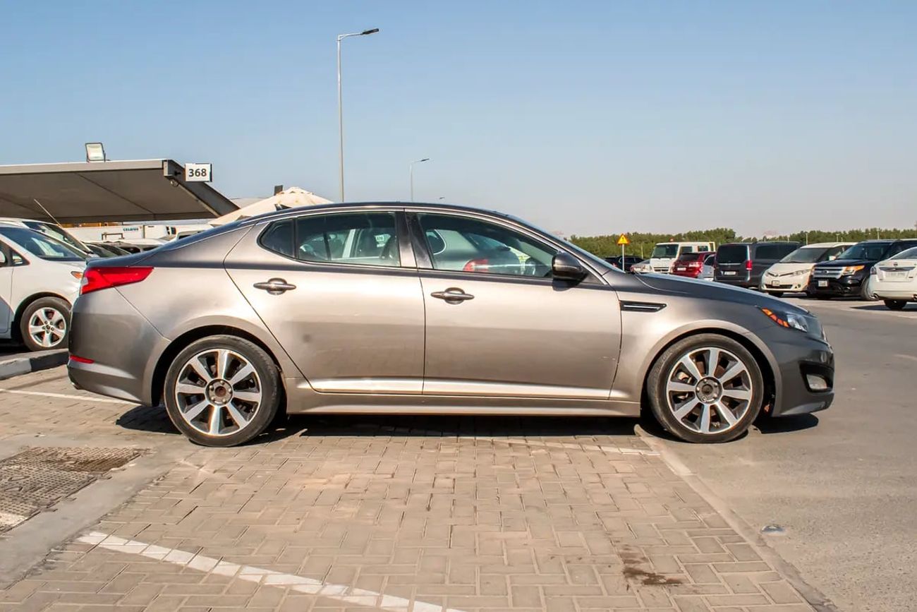 Kia Optima GDI  2.4L EX Gdi Top End Model Sunroof