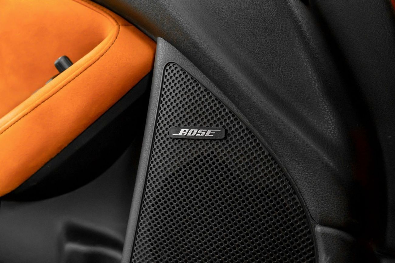 Nissan 370Z Std 3.7L (328 HP) A/T